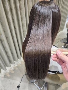 ミューテ(Mu-te) 次の縮毛矯正までのメンテナンスに最適。髪質改善トリートメント