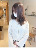 柔らかベージュ
