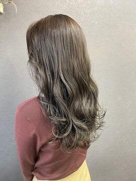 セブンルックス(7LOOKS) オリーブベージュカラー【髪質改善/白髪ぼかし/カラー/カット】