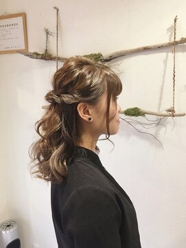 ヘアセットサロンエッジ(Edge) 彼女のためのバースデーへアセット