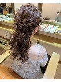 ふんわりハーフアップ