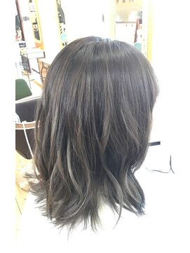 ビャッコ(Byakko) 外国人風濃いめブルージュ