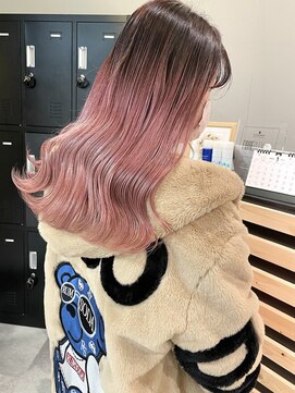 アイリー 名古屋(A/LEE) ぴんくグラデーション