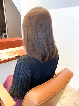 マーリャヘアー(mallia hair) ストレートミディアム