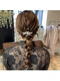 suzu 編みおろし ヘアアレンジ ローポニー お呼ばれヘア