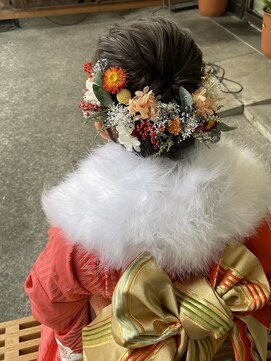 ミルコ バイ クラク(MIRUCO by KURAKU) シニヨン★ヘアセット