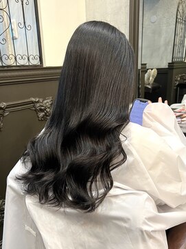 ジョージグランデ(JO-JI grande) パーマ×コテ巻き　黒髪スタイル　30代40代