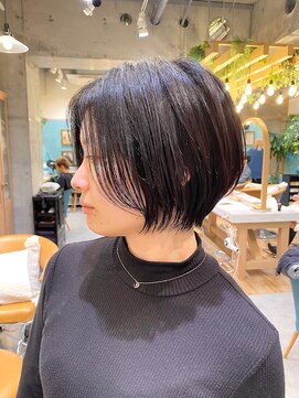 ロンド パルティール 大宮(Lond partir) グレージュカラー×丸みあるショートボブスタイル