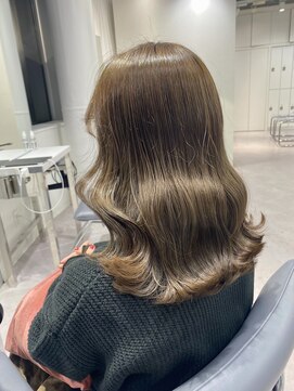 ユーフォリア 渋谷グランデ(Euphoria SHIBUYA GRANDE) オリーブベージュ♪