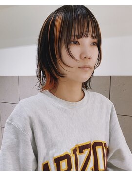 フイ(HUI) 20代30代大人可愛い小顔ショート丸みボブウルフカット