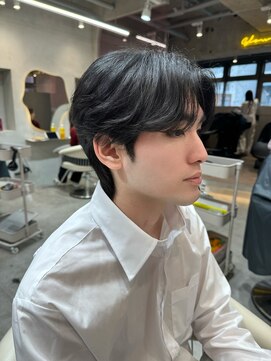 グロー 大宮(GLROW) ◆  韓国大宮顔周りレイヤーカットウルフカットメンズ