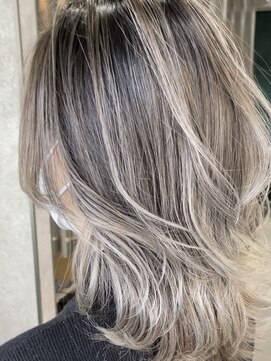 ラビマーニ 箕面店(Labimani) 【Labimani】ホワイトミルクティーバレイヤージュ