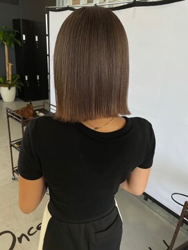 キング(K!ng) 【枚方、樟葉】髪質改善カラー