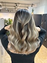 メリー オオサカ(Merly Osaka)&nbsp;アレンジ可愛いバレイヤージュ