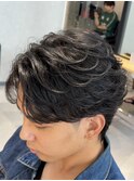 熊本メンズヘア　フェザーパーマ　センターパート