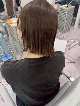 ベイルーム(BAYROOM by HONEY omotesando) ワンレン切りっぱなしボブ/ヘイリーボブ/ココアグレージュ