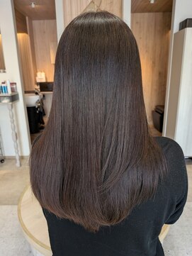 アストレアバイセレーネ(ASTRAEA by Selene) 顔周りレイヤーロング