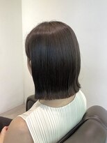 ロエ(loe)&nbsp;パツボブ×大人グレージュでワンランク上の大人髪