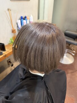 美容室 沙助 ダブルカラー(ブリーチ有り)グレージュ