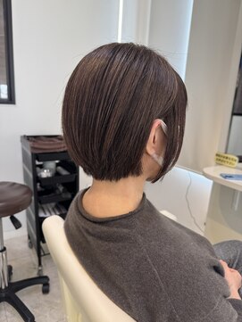 リゾートサロン オット(otto) 耳掛け×前下がりボブ