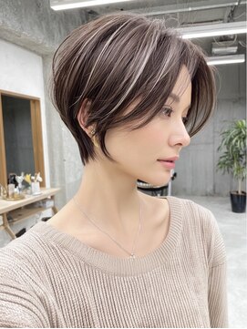 ラ ブーケ 中川中島店(La Bouquet) コントラスト際立つハイライトショート