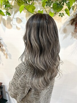 ルームスヘアー(Rooms Hair) デザインカラー