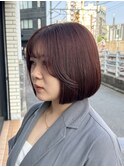 ピンクベージュ艶カラー内巻きボブ軽めボブ顔周りカット/谷
