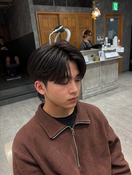 フォンド 津田沼(fond.) MEN’S HAIR/サーフカール/刈り上げセンターパート/津田沼