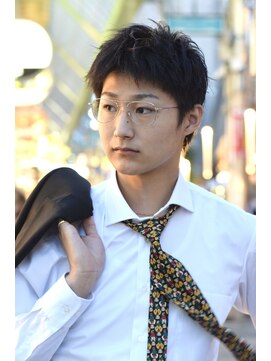 にもう 神戸三宮 ビジネススタイル　ナチュラルショート