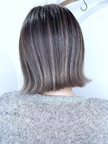 ブレイズヘアー(BLAZEhair)&nbsp;【ハイトーンボブ】ハイライトバレイヤージュ×ブリーチ１回