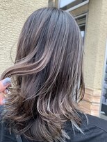 コレットヘア(Colette hair) お洒落を楽しむグレイヘア