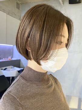 エリマ 調布(elima) 長め大人ショートボブ ミニボブ アッシュベージュ(調布)