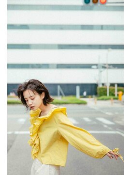 リュヌ ホロスコープ(lune horoscope) 切りっぱなしミディ/小顔