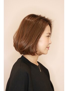 アンベリールフルー(EMBELLIR fleur) エレガントボブ