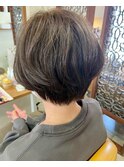 ショートボブ/ショートヘア/グレーベージュ/丸みショートボブ