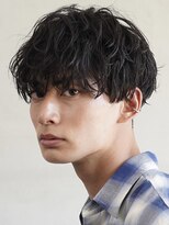 シャドウパーマ無造作パーマセンターパートマッシュヘア毛流れ