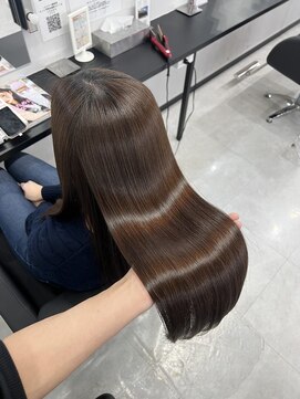 ルティア(L'tia) 髪質改善サイエンスアクアプレミアムアクアロイヤルアクア