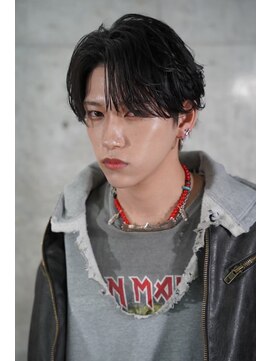 クロム トウキョウ ザ バーバーアルト 神保町店(CHROM TOKYO the Barber ALT) フェザーパーマ／ニュアンスパーマ／カルマパーマ