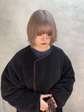 マジコ 原宿(Magico) ホワイトグレージュ/デジタルパーマ/フェザーパーマ/原宿