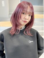 カケル(×.)&nbsp;ハッシュカット/ミディアムレイヤー/春ピンクベージュ