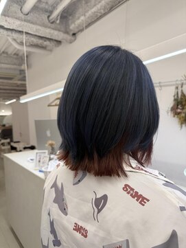 リル(re'll) 《花屋併設》インナーカラー［酸性ストレート/ヘアセット］