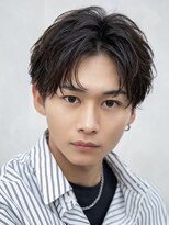 ルーシー 渋谷(LUCEY) センターパートニュアンスパーマフェザーパーマ波巻きパーマ