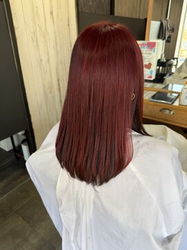 フィール ヘアー(feel hair) ワインレッド