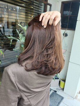 グリーン 上町店(green) 【20代・30代・40代】玉造 スモーキーベージュ　カラー