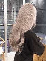 ミラ 新宿(MILA)&nbsp;ホワイトカラー/ハイトーンカラー/レイヤー/髪質改善/縮毛矯