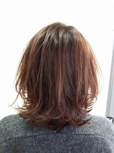 ヘアー ルーツ(HAIR ROOTS) ボブウルフ