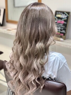 ディバイス カラーアンドエクステ(Device) 【Device】外国人風透明感イルミナグレージュ