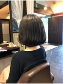 アッシュグレー