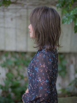 ヘアアンドリラクゼーション シャッセ(Hair&Relaxation SASE) フェミニンロブ