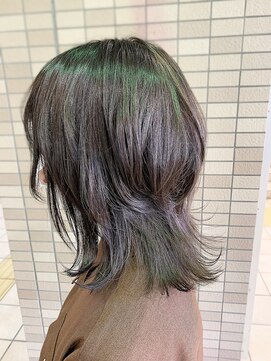 ヴォージュアーム(VOGES ame) ミディアムマッシュウルフ